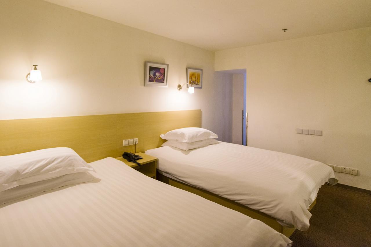 Motel Zhenjiang Jiefang Road Exterior foto